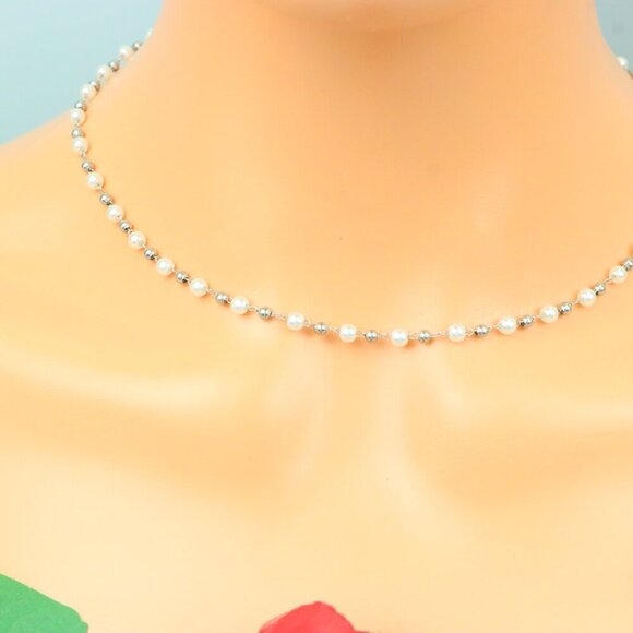 Delicate & Contemporary Necklace Chain, A Lovely Choice for Women, EVCH1162 - Picture 13 of 15